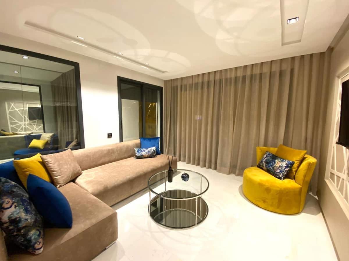 The Dream 11 Modern & Chic Flat In The Area *